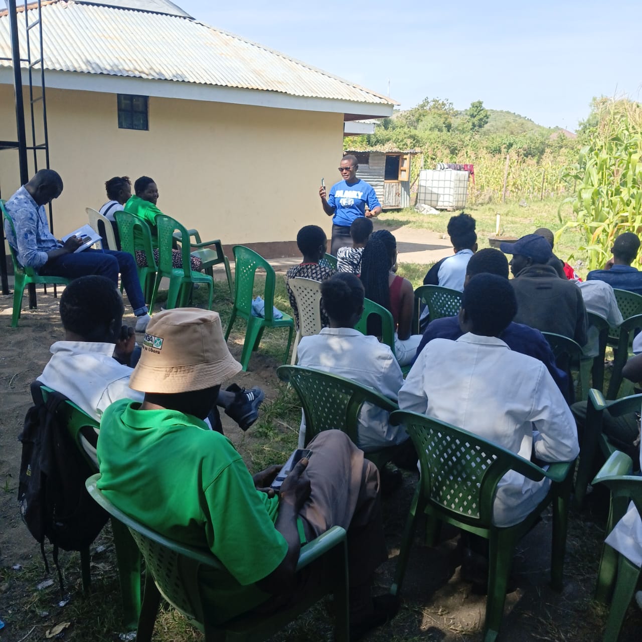 Farmer-to-farmer community training and knowledge sharing